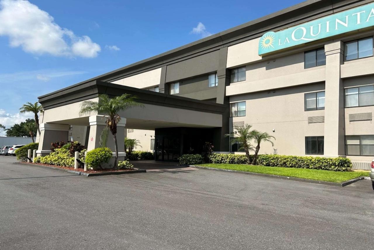 Hotel La Quinta By Wyndham Orlando South Williamsburg Exterior foto